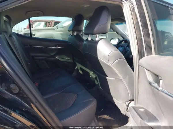 4T1G11AK8LU350907 2020 TOYOTA CAMRY - Image 8