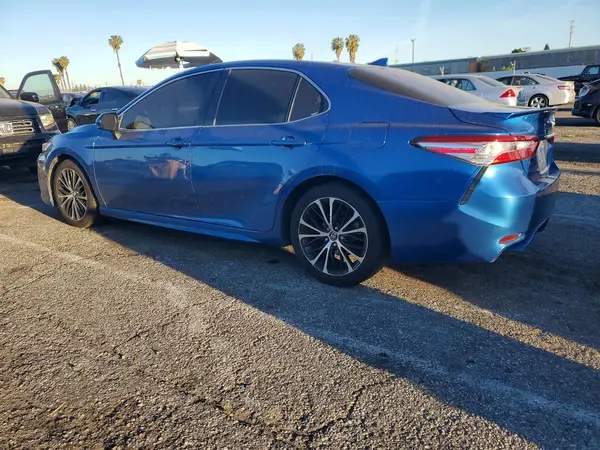 4T1G11AK8LU353886 2020 TOYOTA CAMRY - Image 2