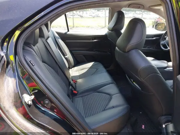 4T1G11AK8LU357257 2020 TOYOTA CAMRY - Image 8