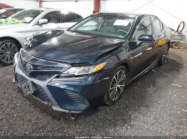 4T1G11AK8LU361955 2020 TOYOTA CAMRY - Image 2