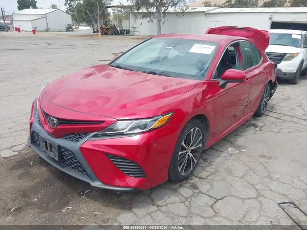 4T1G11AK8LU378996 2020 TOYOTA CAMRY - Image 2