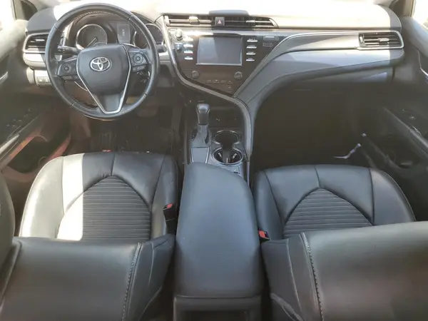4T1G11AK8LU381445 2020 TOYOTA CAMRY - Image 8