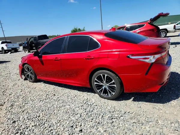 4T1G11AK8LU385527 2020 TOYOTA CAMRY - Image 2