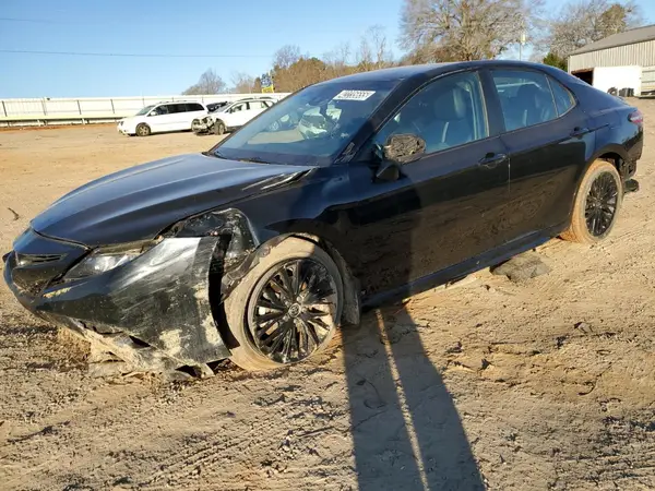 4T1G11AK8LU391750 2020 TOYOTA CAMRY - Image 1