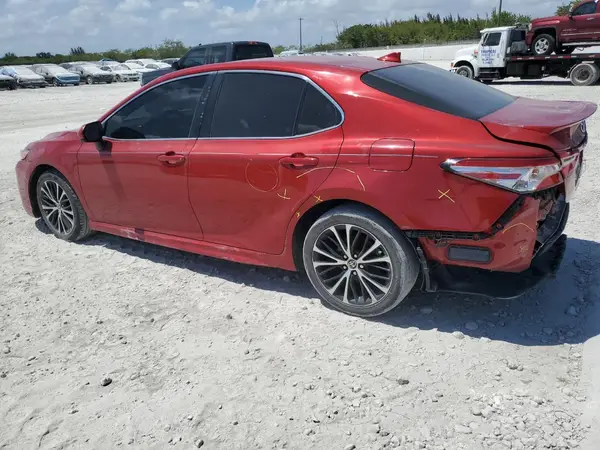 4T1G11AK8LU398956 2020 TOYOTA CAMRY - Image 2