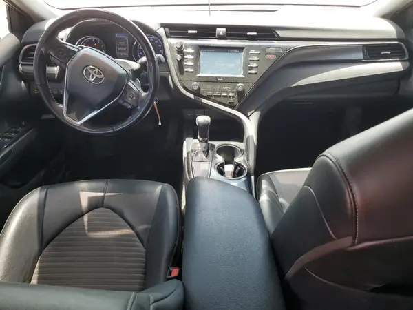 4T1G11AK8LU398956 2020 TOYOTA CAMRY - Image 8