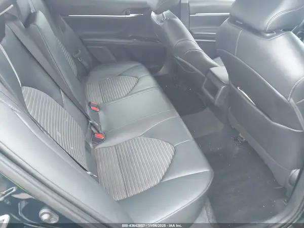 4T1G11AK8LU501700 2020 TOYOTA CAMRY - Image 8