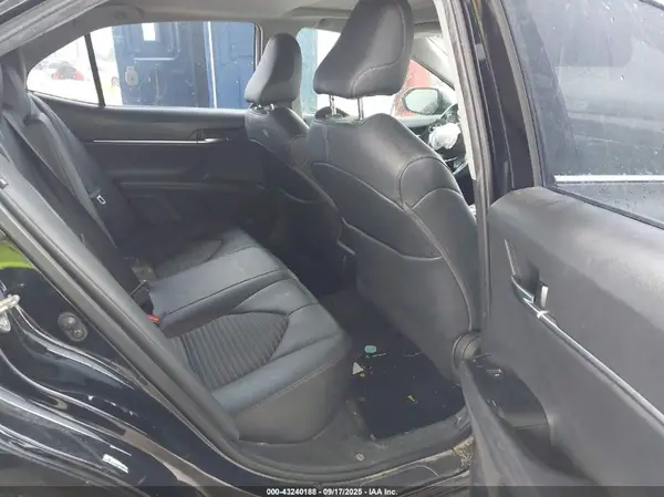 4T1G11AK8LU504385 2020 TOYOTA CAMRY - Image 8