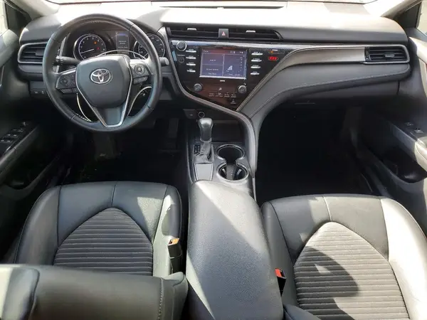 4T1G11AK8LU509747 2020 TOYOTA CAMRY - Image 8