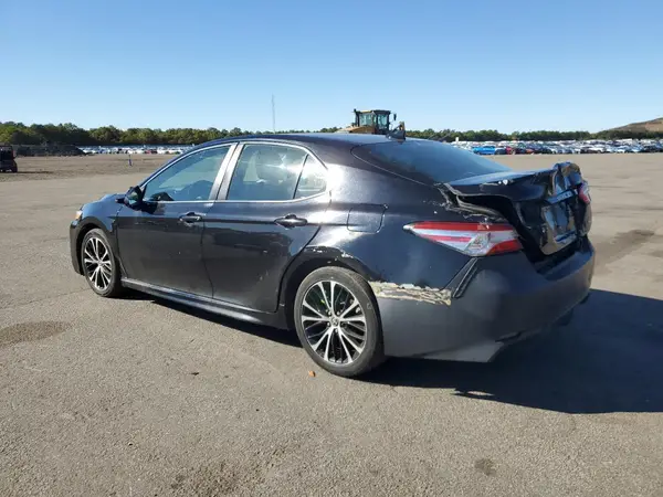 4T1G11AK8LU898213 2020 TOYOTA CAMRY - Image 2