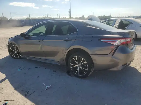 4T1G11AK8LU916273 2020 TOYOTA CAMRY - Image 2
