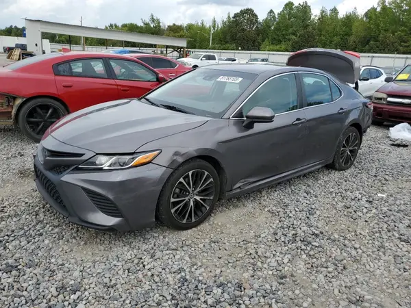 4T1G11AK8LU916581 2020 TOYOTA CAMRY - Image 1