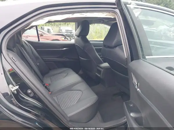 4T1G11AK8LU925295 2020 TOYOTA CAMRY - Image 8