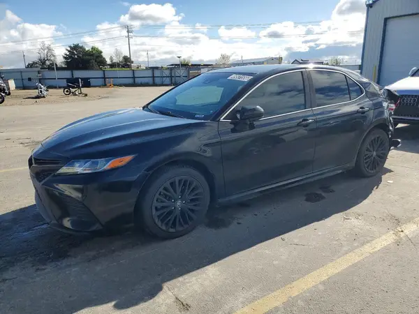 4T1G11AK8LU930531 2020 TOYOTA CAMRY - Image 1