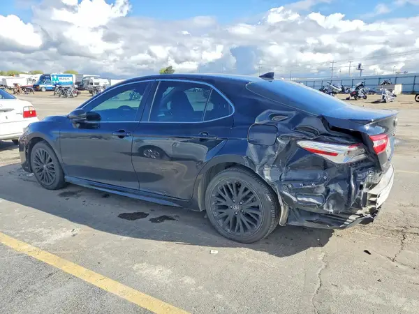 4T1G11AK8LU930531 2020 TOYOTA CAMRY - Image 2