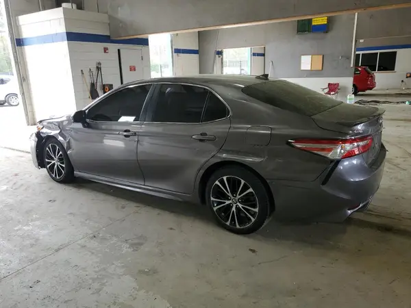 4T1G11AK8LU930853 2020 TOYOTA CAMRY - Image 2