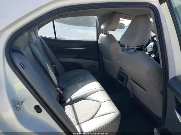 4T1G11AK8LU932117 2020 TOYOTA CAMRY - Image 8