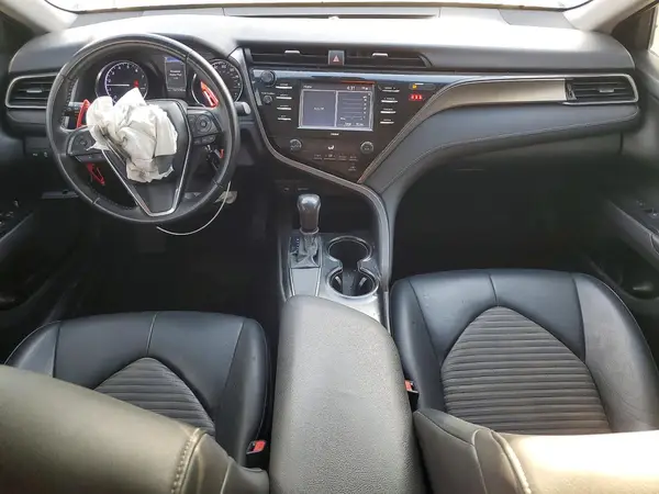 4T1G11AK8LU942260 2020 TOYOTA CAMRY - Image 8