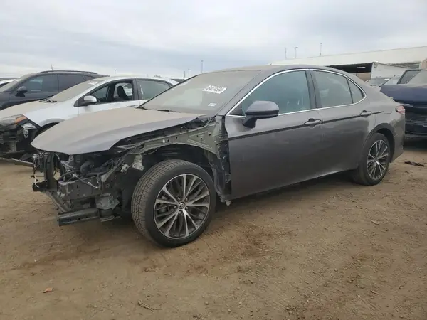 4T1G11AK8LU944851 2020 TOYOTA CAMRY - Image 1
