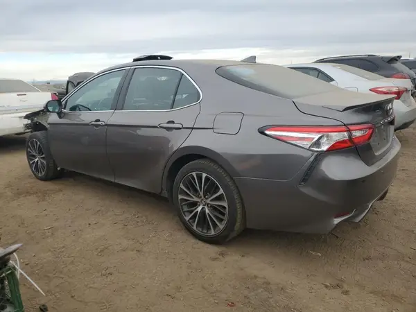 4T1G11AK8LU944851 2020 TOYOTA CAMRY - Image 2