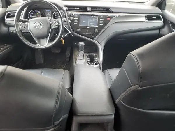 4T1G11AK8LU944851 2020 TOYOTA CAMRY - Image 8