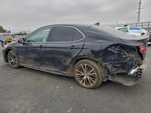 4T1G11AK8LU947457 2020 TOYOTA CAMRY - Image 2