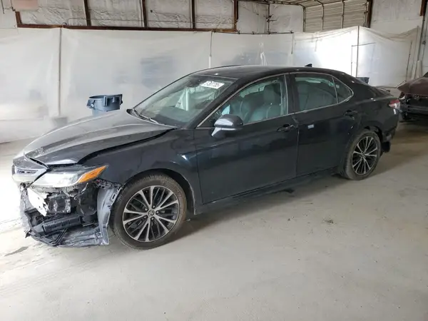 4T1G11AK8LU954988 2020 TOYOTA CAMRY - Image 1