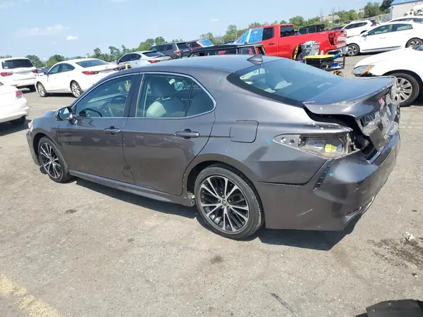 4T1G11AK8LU956076 2020 TOYOTA CAMRY - Image 2