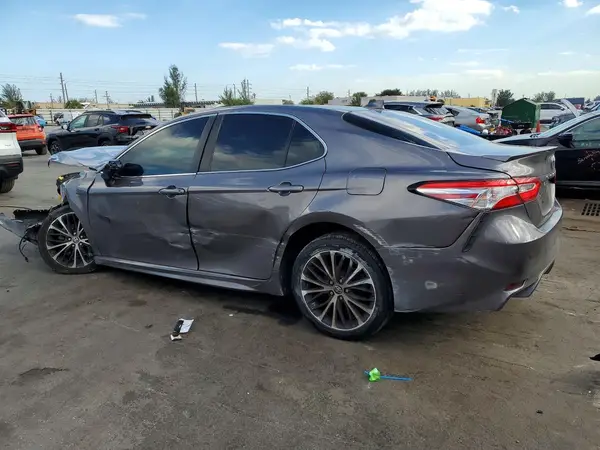 4T1G11AK8LU959219 2020 TOYOTA CAMRY - Image 2