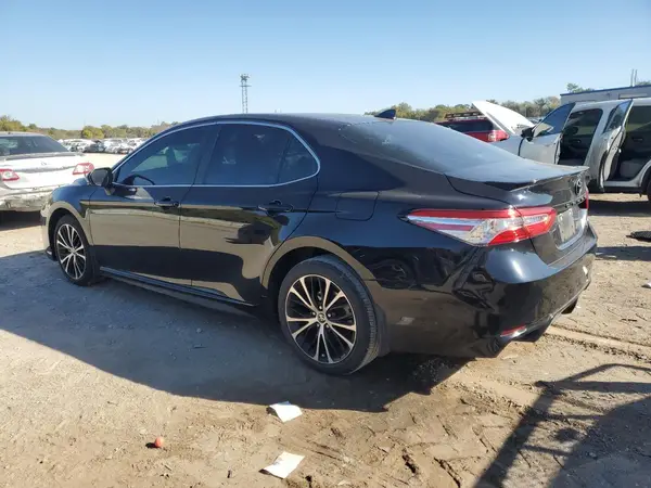 4T1G11AK8LU960192 2020 TOYOTA CAMRY - Image 2