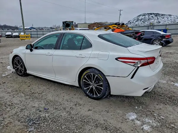 4T1G11AK8LU963531 2020 TOYOTA CAMRY - Image 2