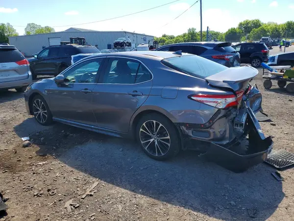 4T1G11AK8LU968535 2020 TOYOTA CAMRY - Image 2