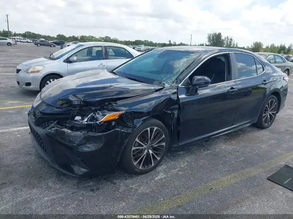 4T1G11AK8LU980068 2020 TOYOTA CAMRY - Image 2