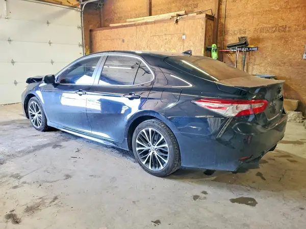 4T1G11AK8LU981608 2020 TOYOTA CAMRY - Image 2