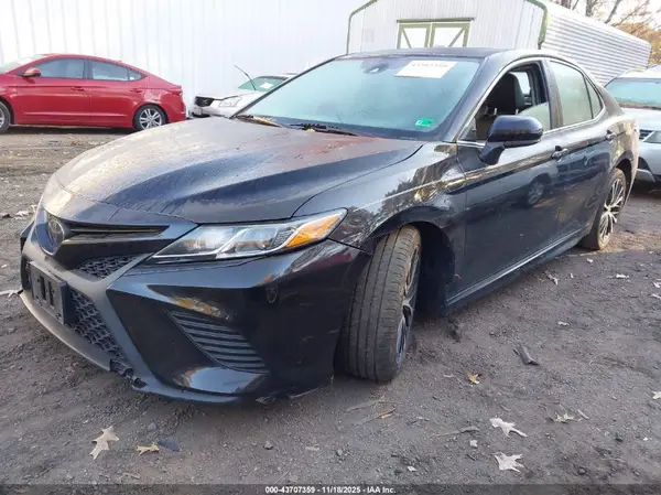 4T1G11AK8LU997257 2020 TOYOTA CAMRY - Image 2