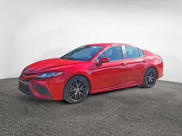4T1G11AK8MU407348 2021 TOYOTA CAMRY - Image 2