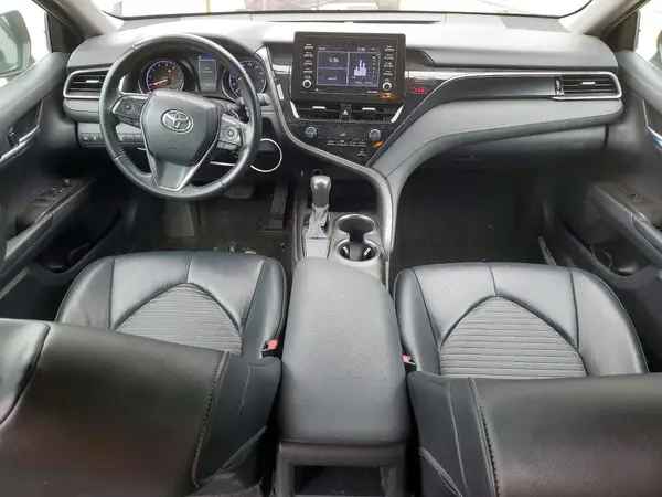 4T1G11AK8MU415076 2021 TOYOTA CAMRY - Image 8