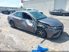 4T1G11AK8MU424196 2021 TOYOTA CAMRY