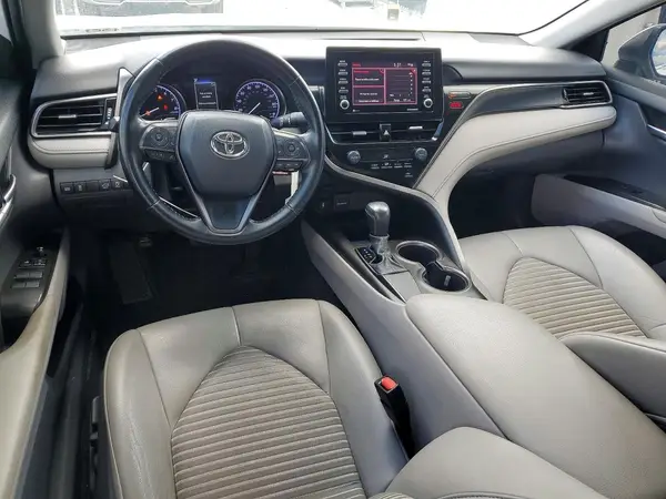 4T1G11AK8MU431679 2021 TOYOTA CAMRY - Image 8
