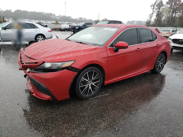 4T1G11AK8MU436574 2021 TOYOTA CAMRY - Image 1