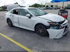 4T1G11AK8MU439362 2021 TOYOTA CAMRY