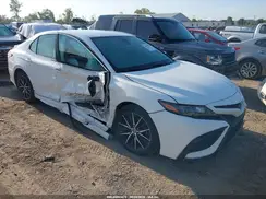 4T1G11AK8MU445842 2021 TOYOTA CAMRY