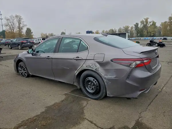 4T1G11AK8MU454864 2021 TOYOTA CAMRY - Image 2