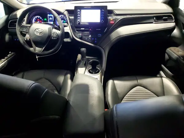 4T1G11AK8MU462821 2021 TOYOTA CAMRY - Image 8