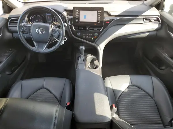 4T1G11AK8MU464293 2021 TOYOTA CAMRY - Image 8