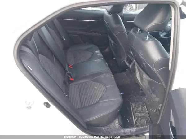 4T1G11AK8MU465024 2021 TOYOTA CAMRY - Image 8