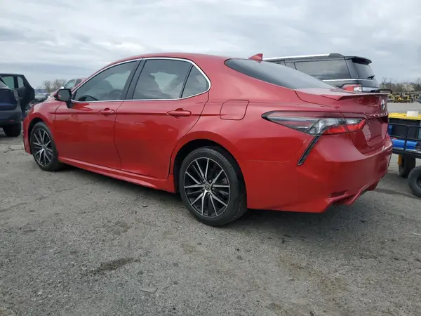 4T1G11AK8MU466657 2021 TOYOTA CAMRY - Image 2