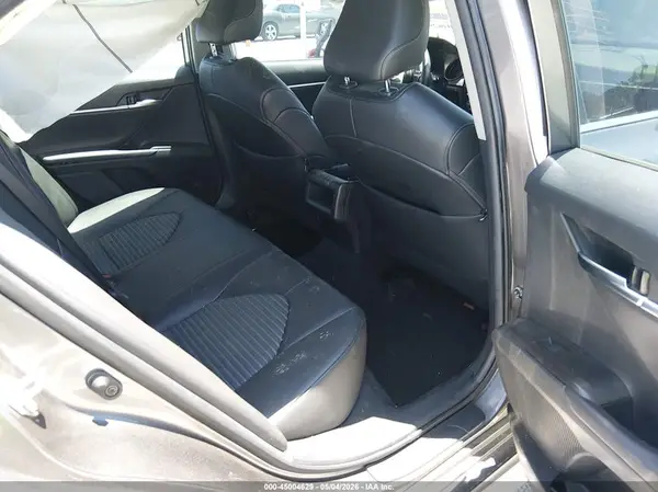 4T1G11AK8MU472622 2021 TOYOTA CAMRY - Image 8