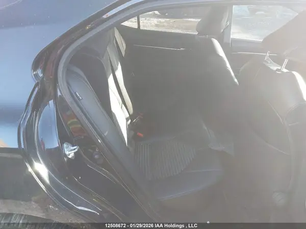 4T1G11AK8MU477402 2021 TOYOTA CAMRY - Image 8