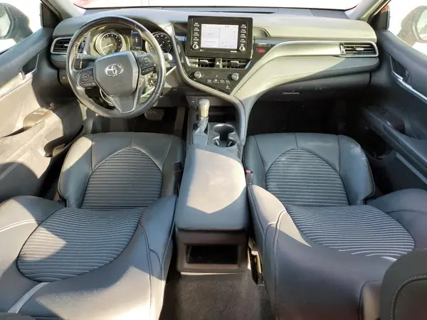 4T1G11AK8MU483796 2021 TOYOTA CAMRY - Image 8